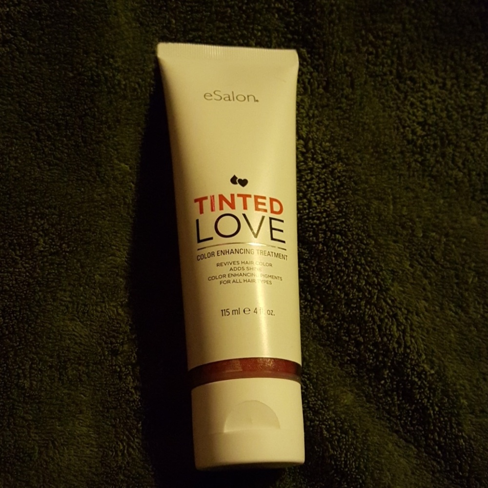 eSalon Tinted Love Red